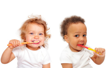 babies learn to brush teeth